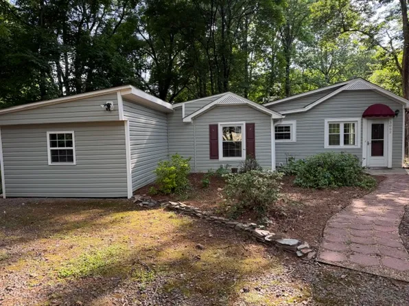 3062 Harper Rd, Clemmons, NC 27012