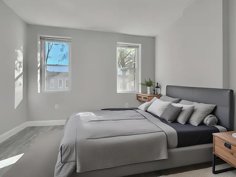 412 E Federal St — Photo 28
