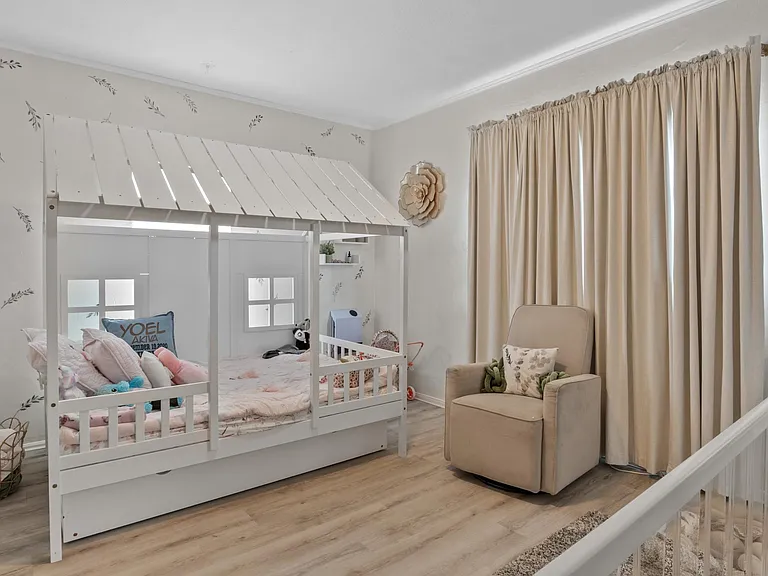 1414 S Shenandoah St #1416-1/2 — Photo 9