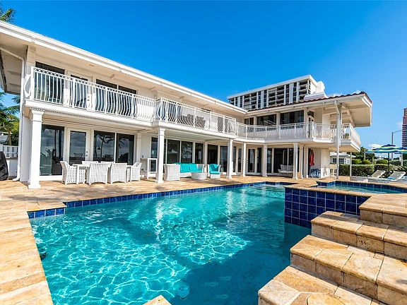 3rd image of 1799 N Fort Lauderdale Beach Blvd