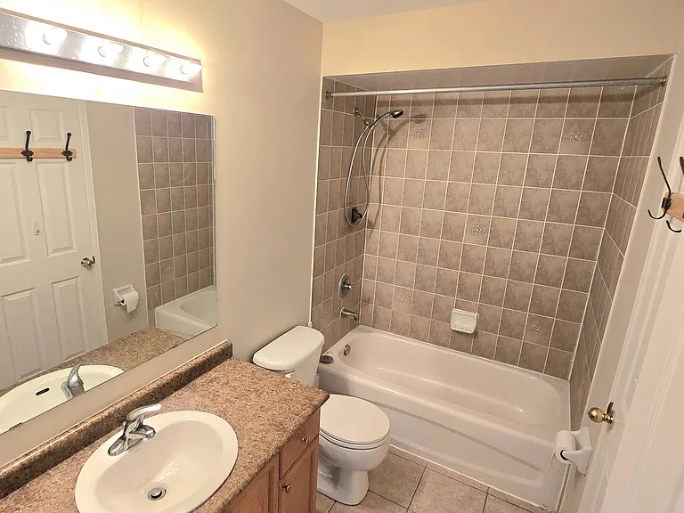 3150 Erin Centre Blvd #96 — Photo 10