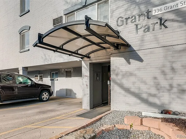 336 N Grant St #401 — Photo 14
