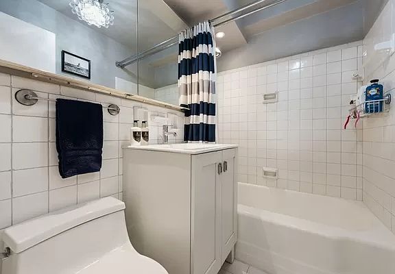 5th image of 333 E 55th St APT 9F