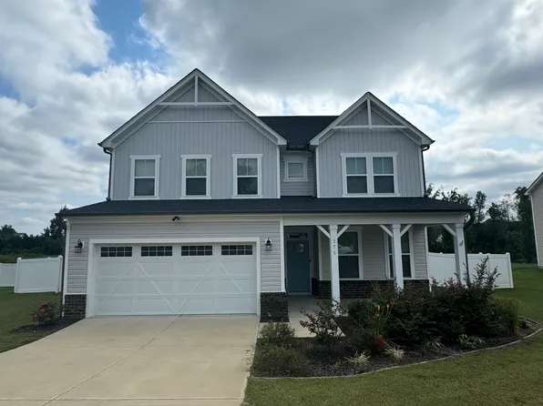 375 Beverly Pl, Four Oaks, NC 27524
