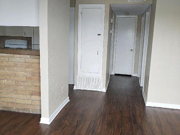 3rd image of 2405 Palmer Hwy #2B