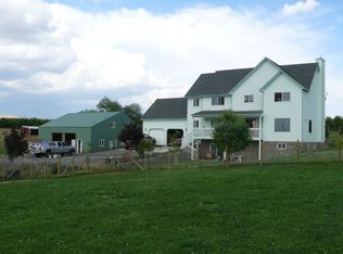 2081 Roza Dr, Zillah, WA 98953