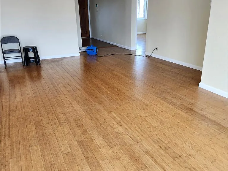 628 W Floral Dr — Photo 6
