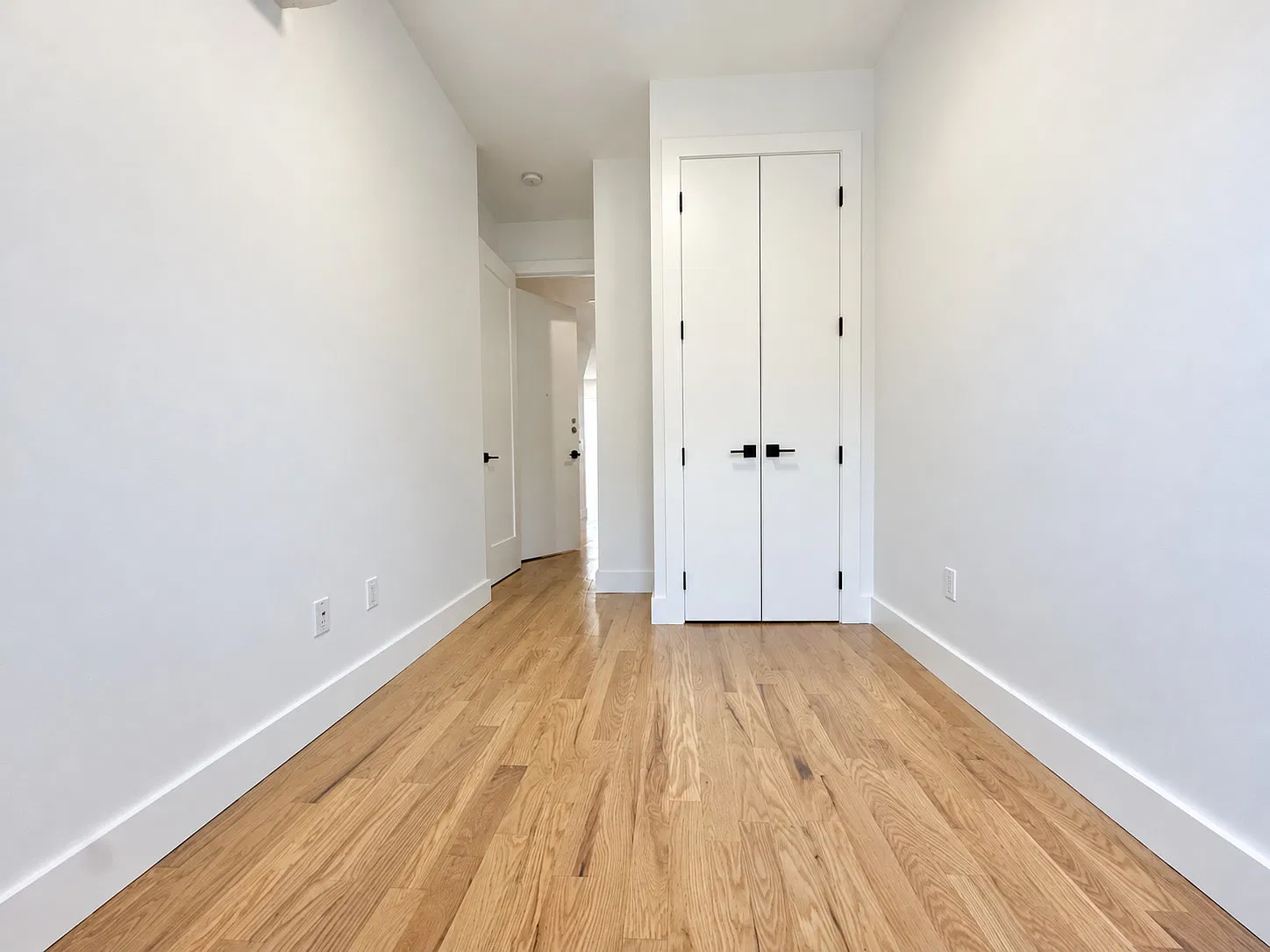 2 bed, 924 sqft, $2,250 — Photo 4