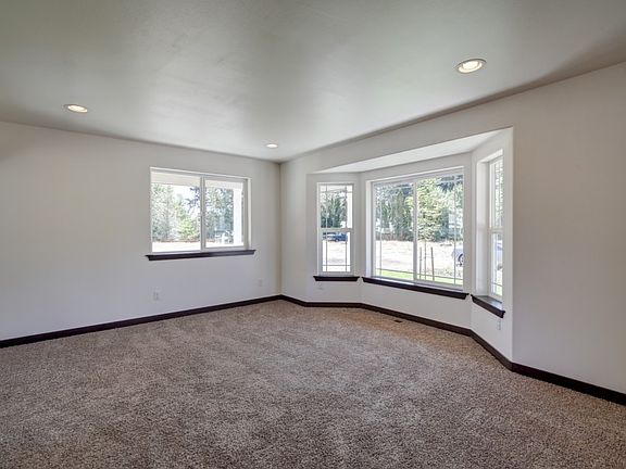 5th image of 10923 47th Ave NE #C