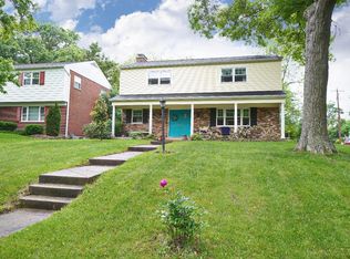687 Allencrest Ct, Cincinnati, OH 45231