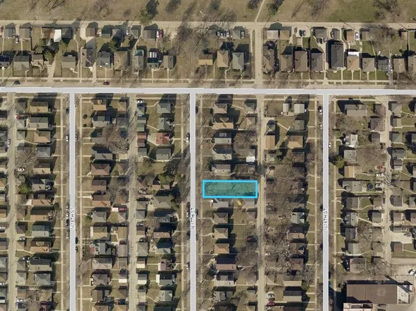 4352 North 17TH STREET, Milwaukee, WI 53209