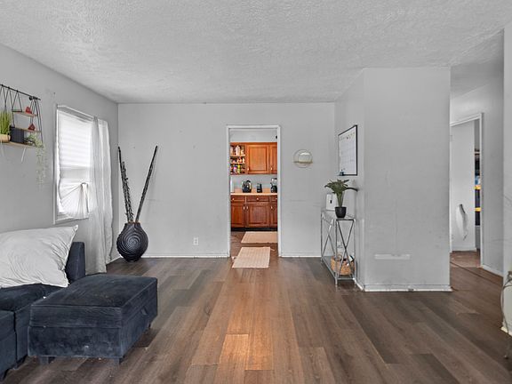 4th image of 5201 E 34th St