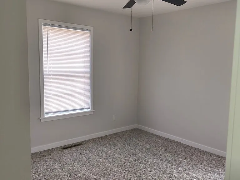 3437 S Glenn Ave — Photo 6