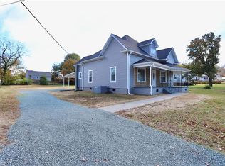 705 Washington St, Graham, NC 27253