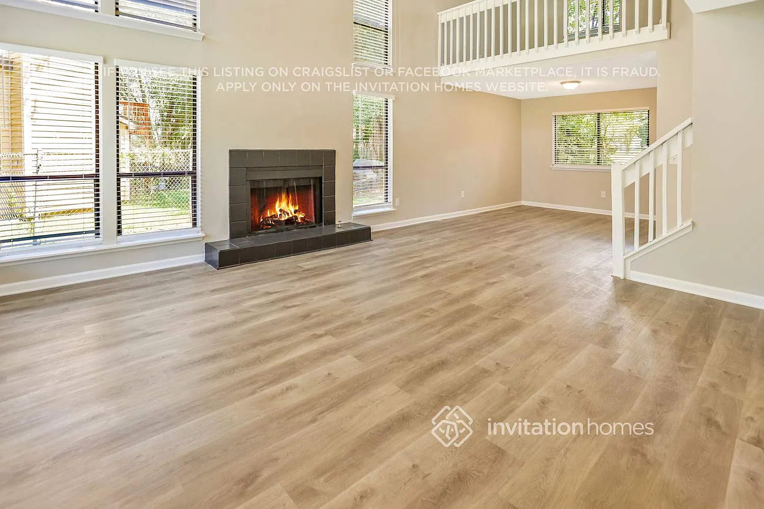 812 Chapman Cir Stone Mountain, GA 30088 — Photo 4