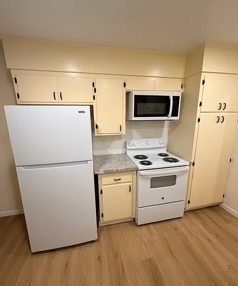 BRAND NEW APPLIANCES