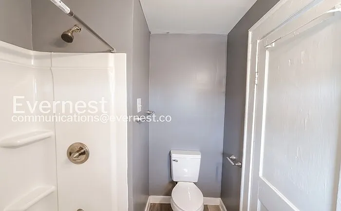 32 Woodlawn Dr #7 — Photo 8