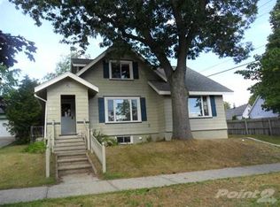 414 N Park St, Cadillac, MI 49601