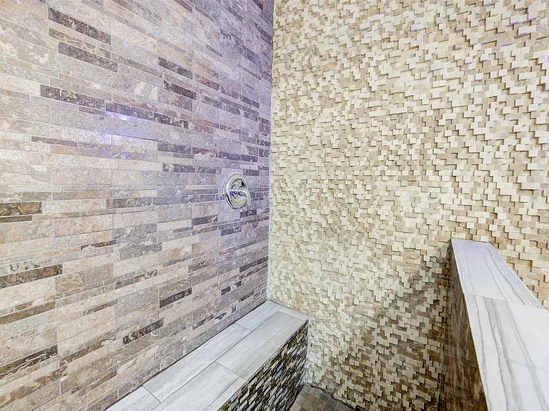 1207 Archer St — Photo 25