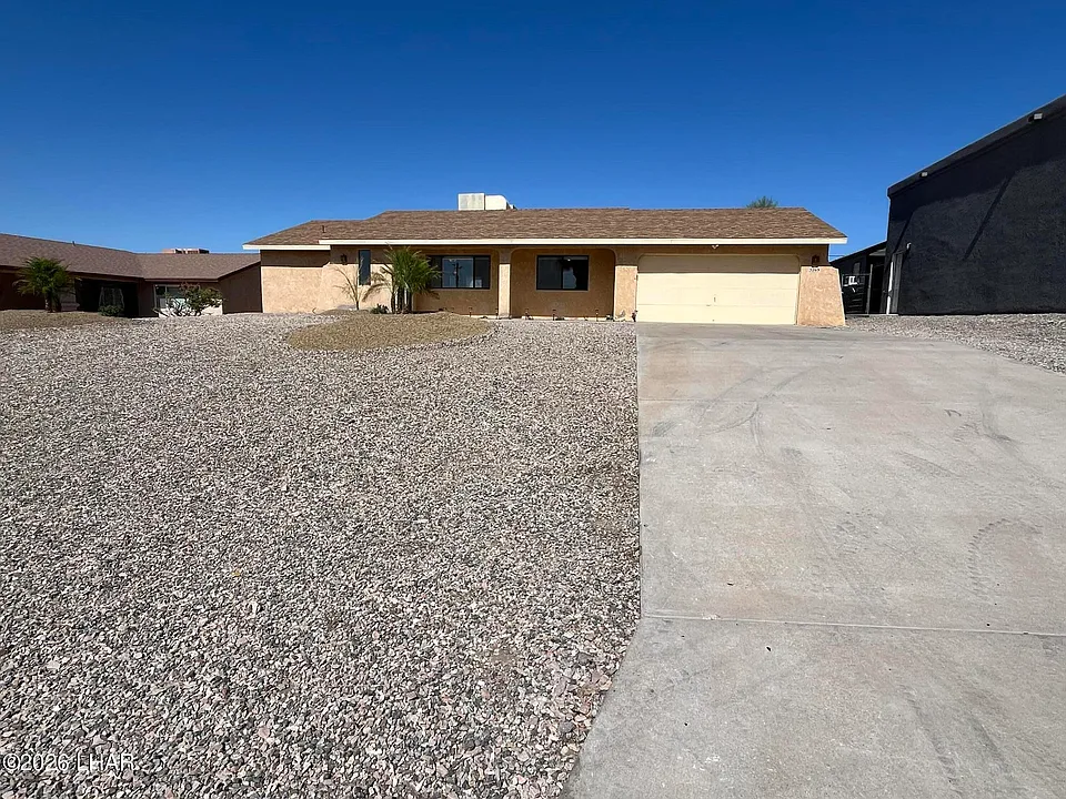 3269 Cinnamon Dr