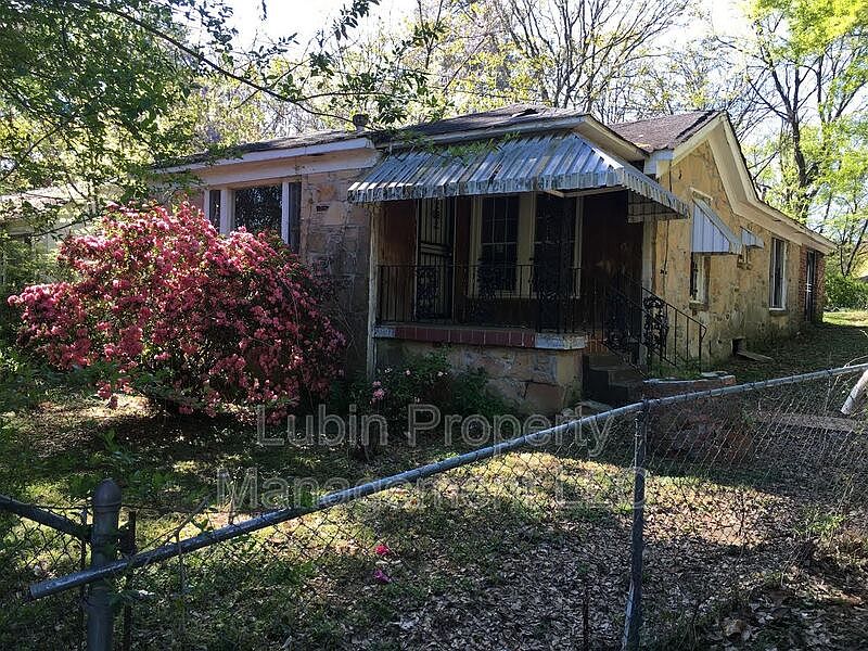 2nd image of 3411 Cypress Rd
