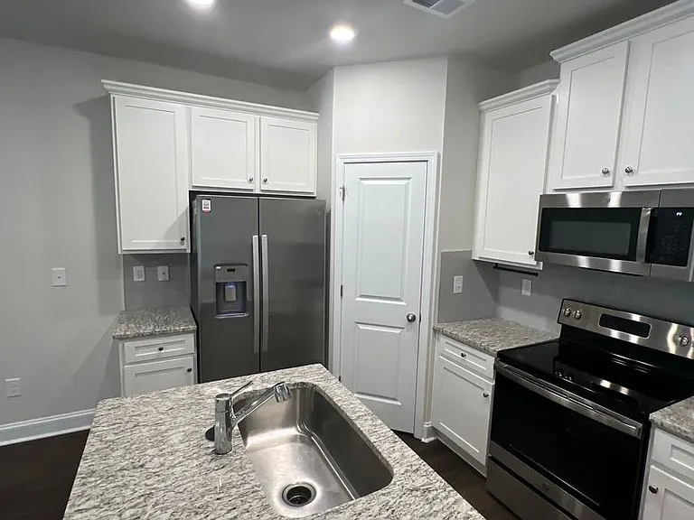 Mintworth Commons — Photo 10