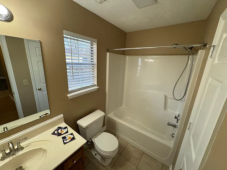 612 N Stonegate Dr — Photo 17