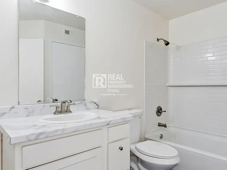 4201 W 5th St #332 — Photo 16