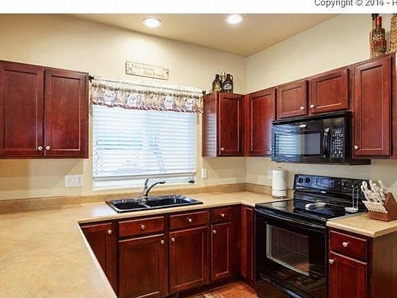 5th image of 6544 Thistlewood St