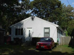 96 Milton Rd, Warwick, RI 02888