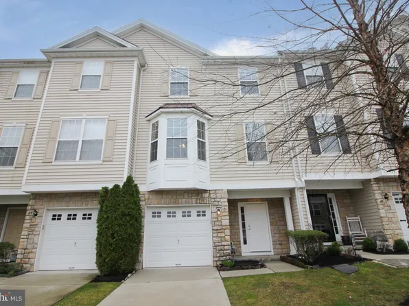 171 Acorn Dr, Mount Royal, NJ 08061