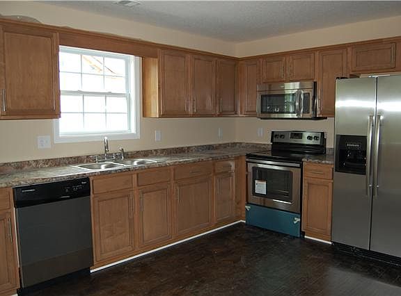 5th image of 967 Hazelwood Lot 967