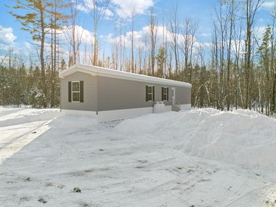 642 Hanson Road, China, ME, 04358