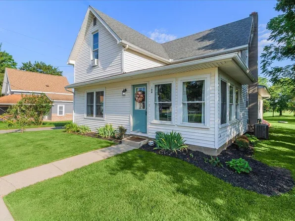 304 W Miami St, De Graff, OH 43318