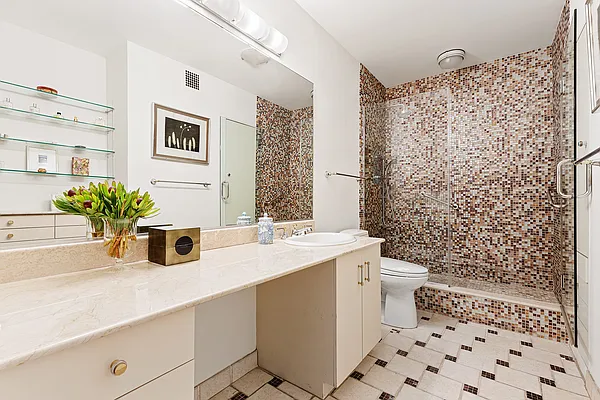 Sold by Compass | media 6