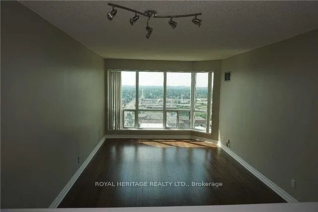 11 Lee Centre Dr #2212 — Photo 6