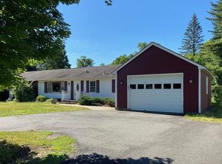 6 Crestview Dr, Hadley, MA 01035