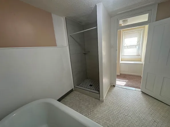 8037 Frankford Ave Suite 1, Philadelphia, PA 19136