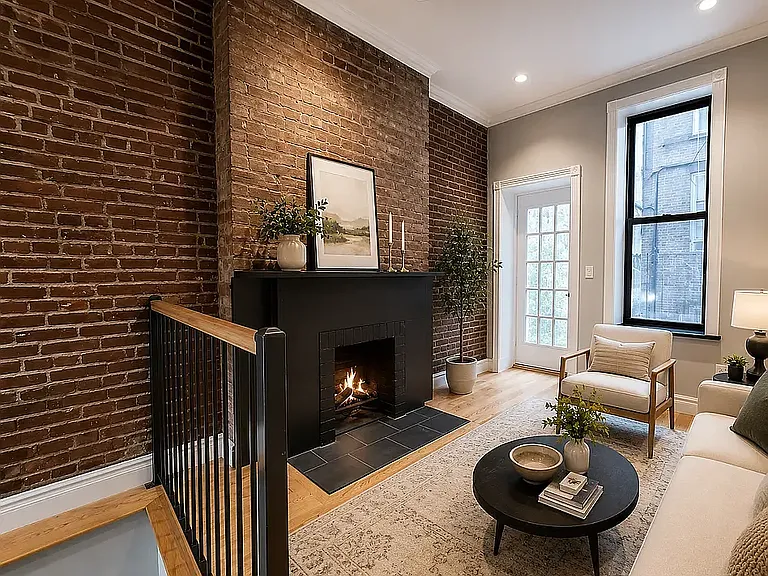 58 Leroy St #1F — Photo 1