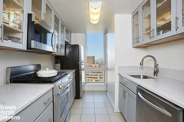 Sold by Brown Harris Stevens | media 3