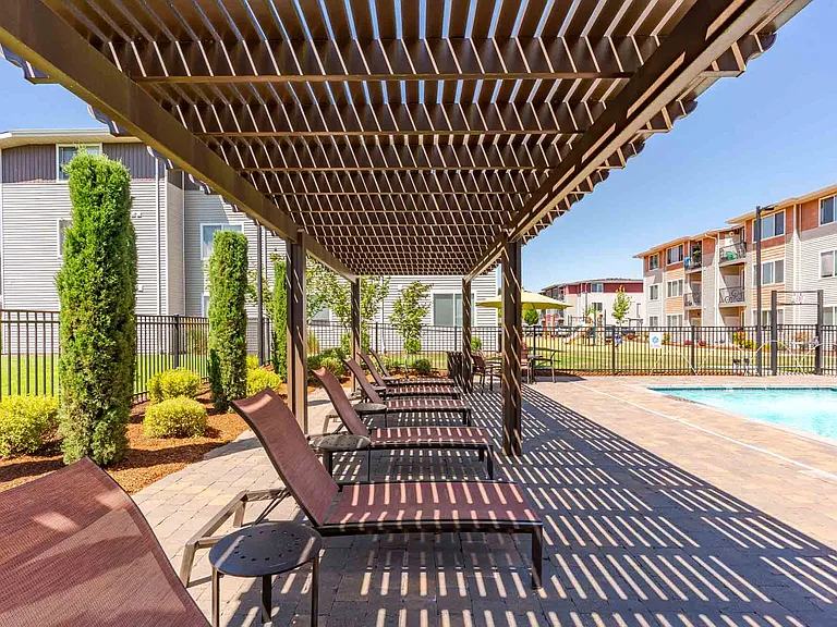 Ecco Apartments — Photo 19