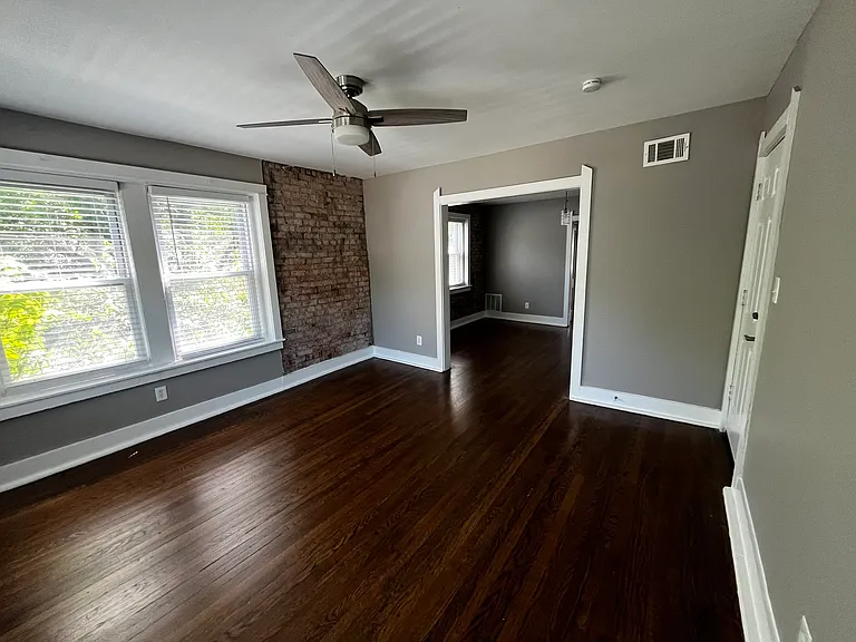 4307 Gillham Rd #1 — Photo 8