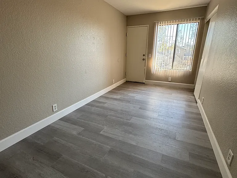 1951 S Euclid Ave #4 — Photo 9