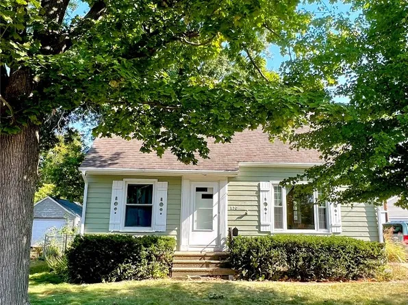 650 Memorial Dr SE, Cedar Rapids, IA 52403