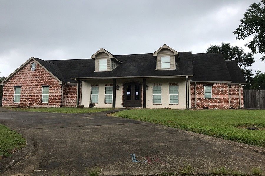 1st image of 106 Emery Ln