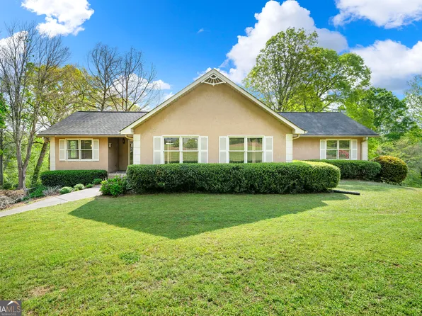 50 Hamilton Dr, Newnan, GA 30263