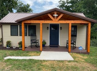 1405 Ridgeway Ave, Parkersburg, WV 26101