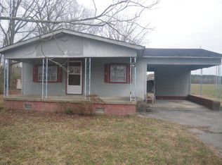 613 Slatestone Rd, Washington, NC 27889