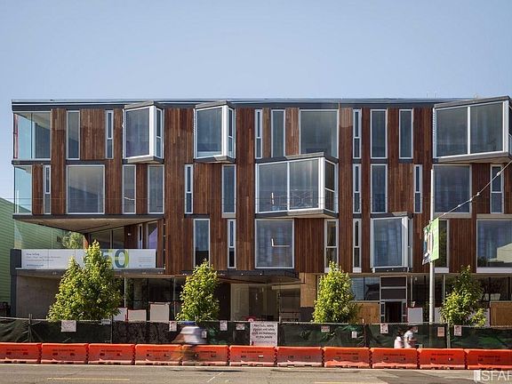2nd image of 450 Hayes St Unit Penthouse 5