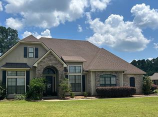 2700 Sweetbriar Blf, Haughton, LA 71037